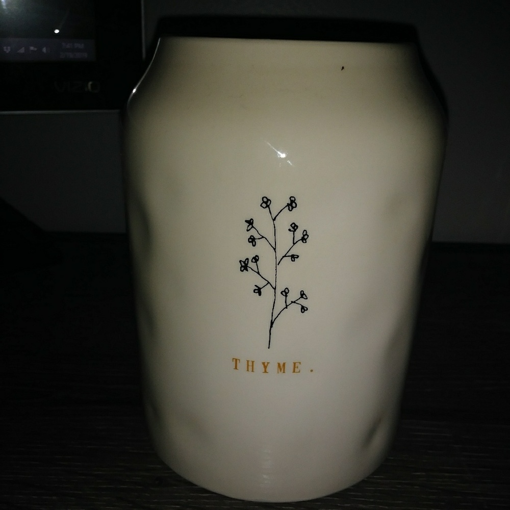 Rae Dunn canister (final offer)